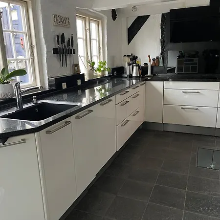 Hyggehuset I Gammelbydel * Middelfart
